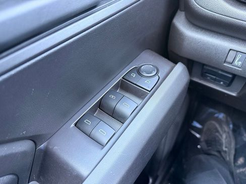 Used 2025 Chevrolet Colorado Trail Boss AWD/4WD image 21