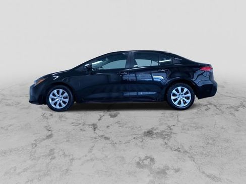 Used 2025 Toyota Corolla LE image 6