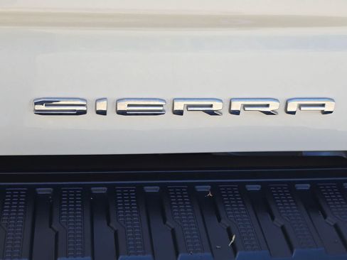 Used 2023 GMC Sierra 1500 Denali w/ Denali Reserve Package AWD/4WD image 6