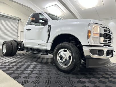 New 2025 Ford F350 XL w/ XL Chrome Package