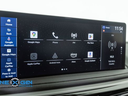 Used 2025 Acura MDX SH-AWD w/ Technology Package image 18
