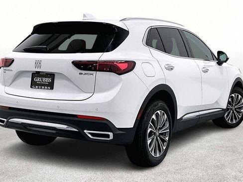 Used 2024 Buick Envision Preferred image 2