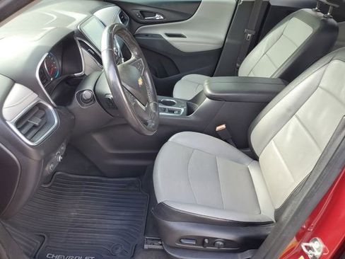 Used 2018 Chevrolet Equinox Premier image 5