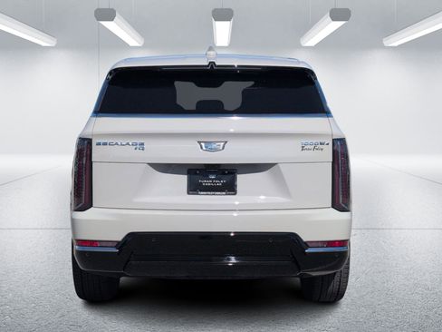 New 2026 Cadillac Escalade IQ Luxury 1 w/ LPO, Floor Liner Package image 4
