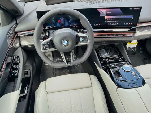 New 2027 BMW 540i xDrive w/ Executive Package AWD/4WD image 17