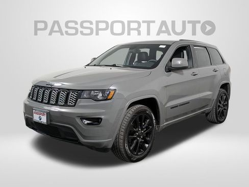 Used 2019 Jeep Grand Cherokee Altitude image 1