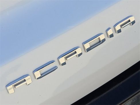 Used 2024 GMC Acadia Denali w/ LPO, Floor Liner Package image 11