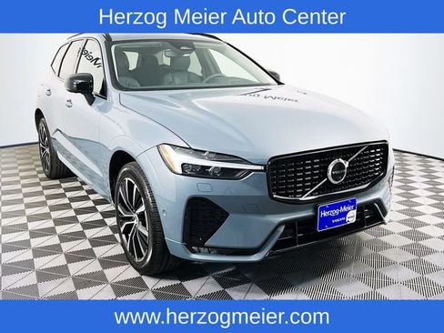 Certified 2023 Volvo XC60 B5 Plus w/ Climate Package AWD/4WD image 1