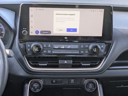 Used 2024 Toyota Grand Highlander AWD Hybrid image 15