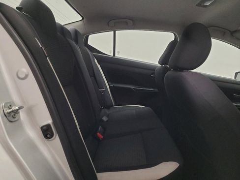 Used 2021 Nissan Versa SV FWD image 19