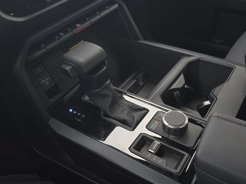 New 2026 Toyota Tundra SR5 AWD/4WD image 21
