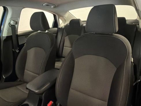 Used 2023 Kia Forte LXS FWD image 15