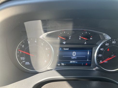 Used 2023 GMC Acadia SLE w/ Driver Convenience Package image 20