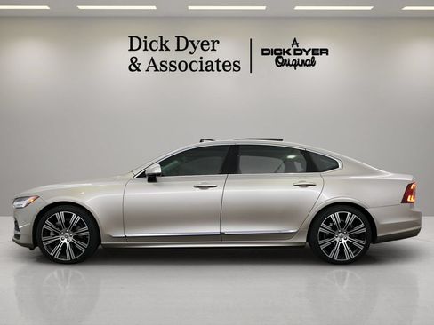 Certified 2023 Volvo S90 B6 Plus w/ Protection Package Premier AWD/4WD image 15