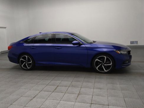 Used 2019 Honda Accord Sport image 11
