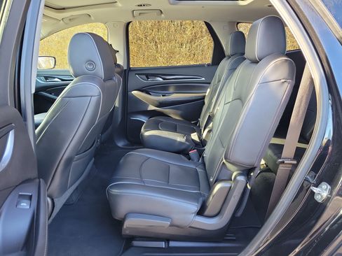 Used 2019 Buick Enclave Avenir w/ Avenir Technology Package image 12