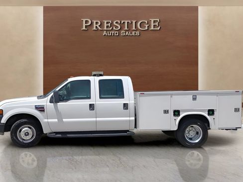 Used 2008 Ford F350 XL RWD image 2