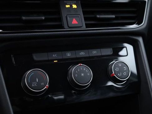 New 2026 Volkswagen Taos S image 13