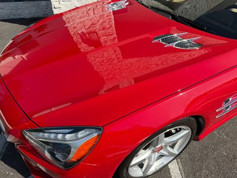 Used 2015 Mercedes-Benz SL 550 2dr Roadster SL 550 image 7