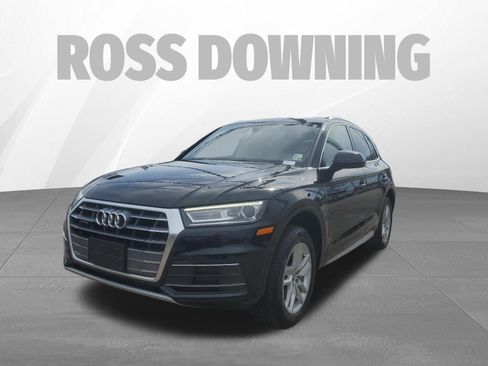 Used 2020 Audi Q5 2.0T Premium w/ Convenience Package AWD/4WD image 3