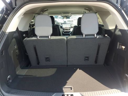 New 2026 Ford Explorer Active w/ Active Comfort Package AWD/4WD image 35