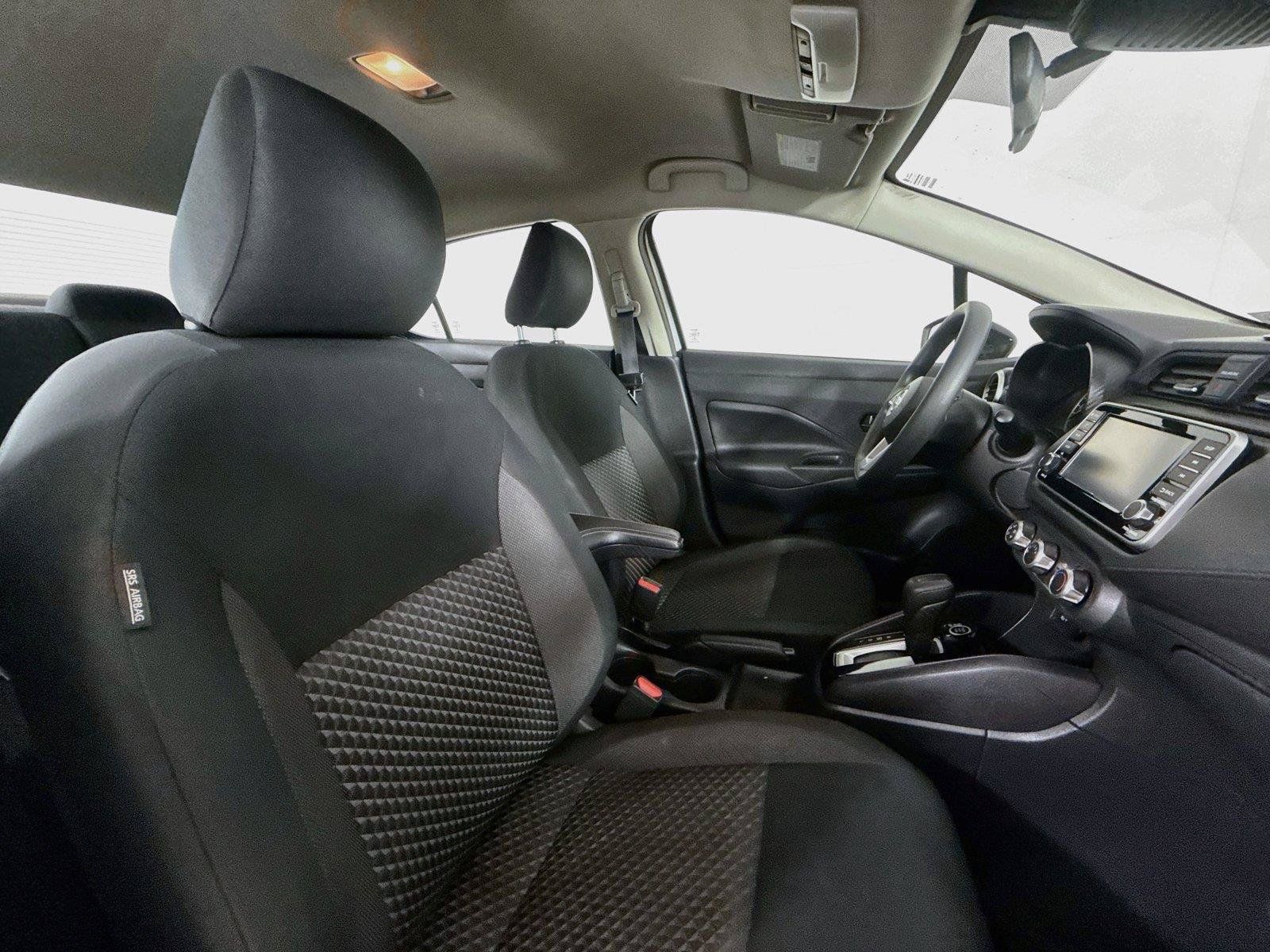 Used 2020 Nissan Versa S FWD image 33