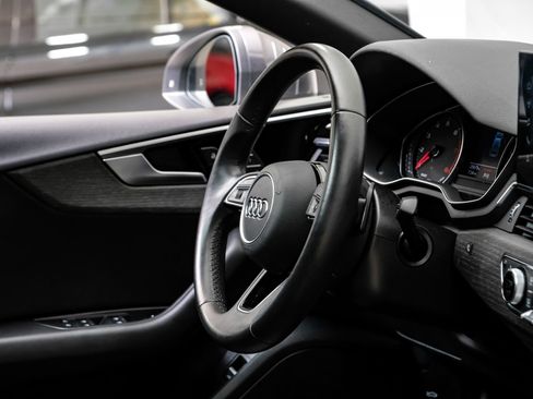 Used 2022 Audi A5 2.0T Premium image 18