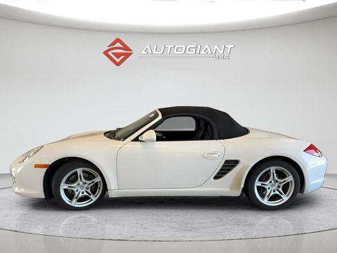 Used 2011 Porsche Boxster RWD image 4