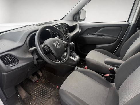 Used 2021 RAM ProMaster City Tradesman FWD image 9
