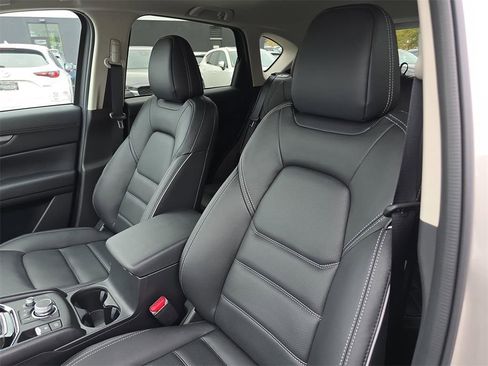 New 2025 MAZDA CX-5 AWD 2.5 S w/ Preferred Package image 14