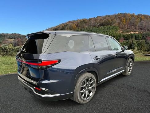 Used 2025 Lexus TX 500h AWD image 7