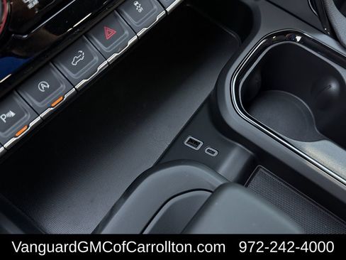 New 2026 GMC Sierra 1500 AT4 w/ AT4 Premium Package AWD/4WD image 17
