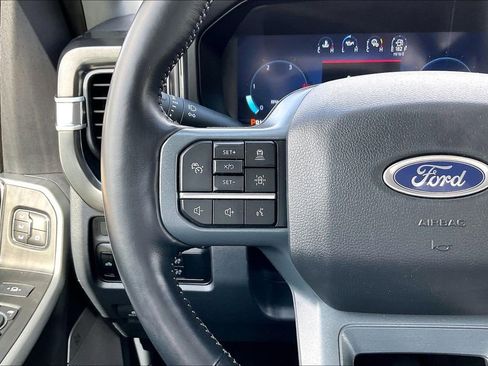 Used 2024 Ford F350 Lariat w/ Lariat Ultimate Package AWD/4WD image 10