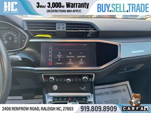 Used 2020 Audi Q3 2.0T Premium image 24