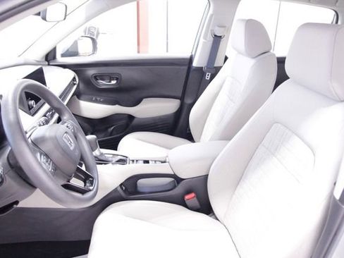 Certified 2023 Honda HR-V LX image 15