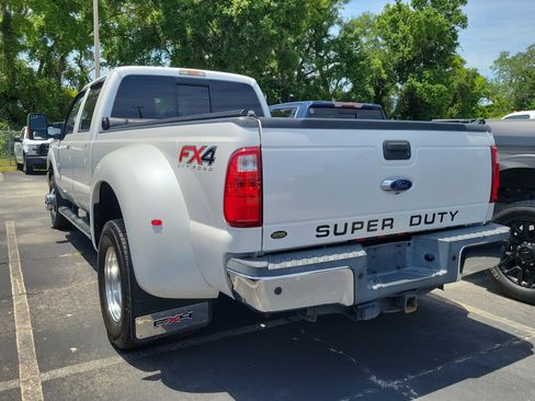 Used 2015 Ford F350 Lariat AWD/4WD image 4