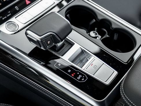 New 2026 Audi Q8 Premium Plus AWD/4WD image 18