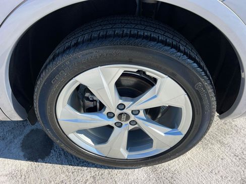 Certified 2023 Audi Q5 2.0T Premium Plus w/ Premium Plus Package image 20