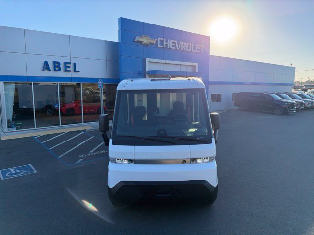 Used 2024 Chevrolet Brightdrop 600 w/ Commercial Equipment Package AWD/4WD image 2