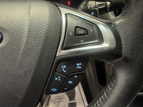 Used 2017 Ford Edge Titanium w/ Equipment Group 301A AWD/4WD image 14
