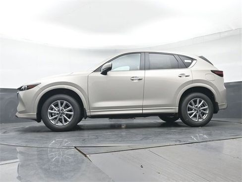 New 2025 MAZDA CX-5 AWD 2.5 S w/ Select Package image 16