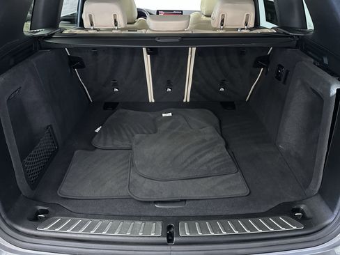 Used 2023 BMW X3 xDrive30i w/ Premium Package image 25