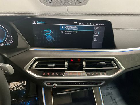 Used 2023 BMW X5 xDrive45e w/ Luxury Seating Package image 6