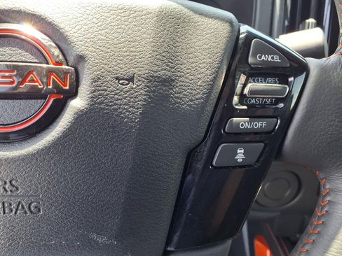 Used 2025 Nissan Frontier Pro-X RWD image 16