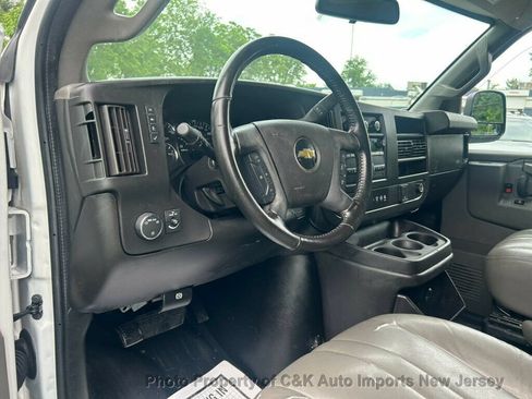Used 2021 Chevrolet Express 2500 w/ Driver Convenience Package RWD image 18