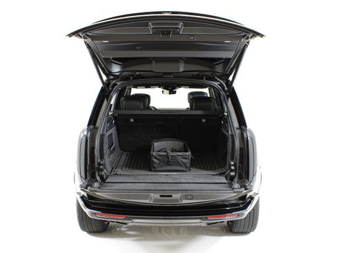 Used 2025 Land Rover Range Rover Long Wheelbase Autobiography AWD/4WD image 43
