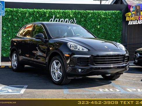 Used 2018 Porsche Cayenne AWD/4WD image 3