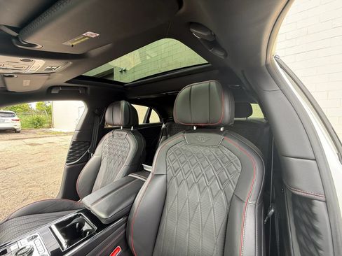 Used 2021 Bentley Flying Spur W12 AWD/4WD image 56