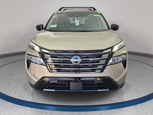 New 2026 Nissan Rogue Platinum w/ Platinum Premium Package AWD/4WD image 2