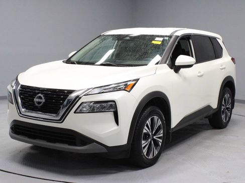 Used 2023 Nissan Rogue SV FWD image 6